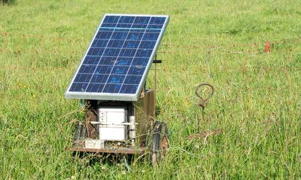 mejor cargador de valla solar